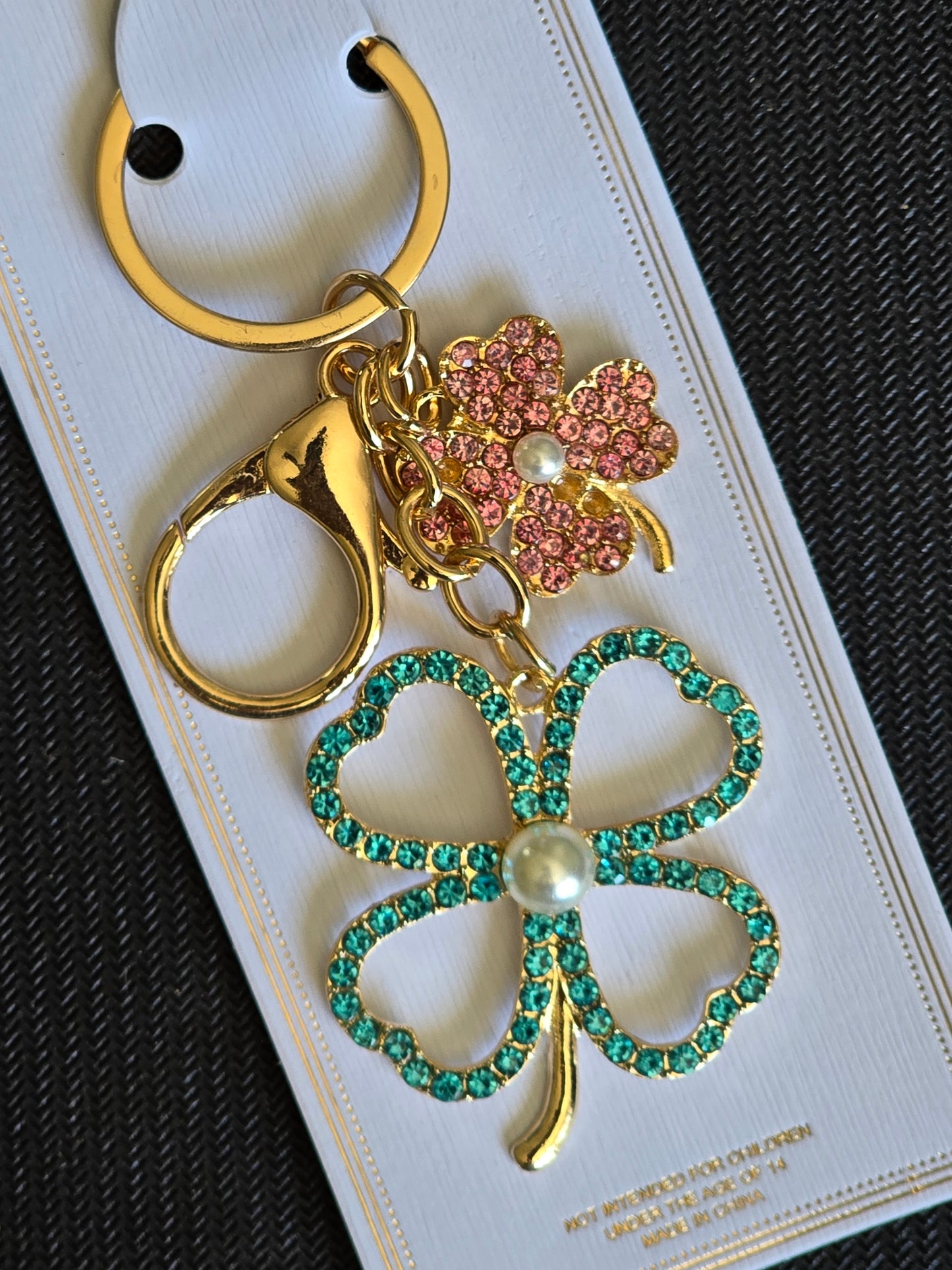 Aqua Blue & Pink Pearl Clover 🍀 Blingy Keychain