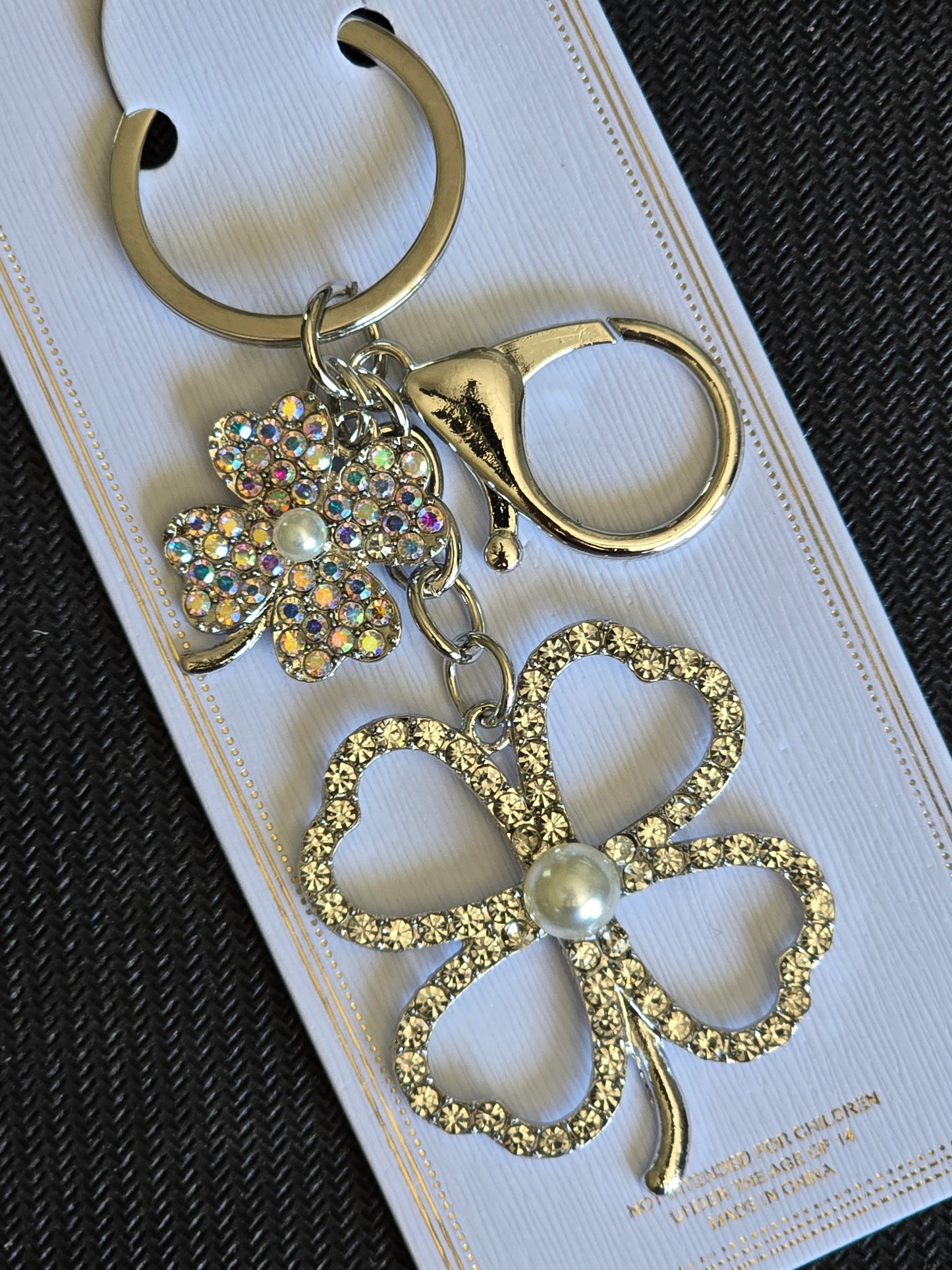 Clear & Iridescent Pearl Clover 🍀 Blingy Keychain (Silver Hardware)