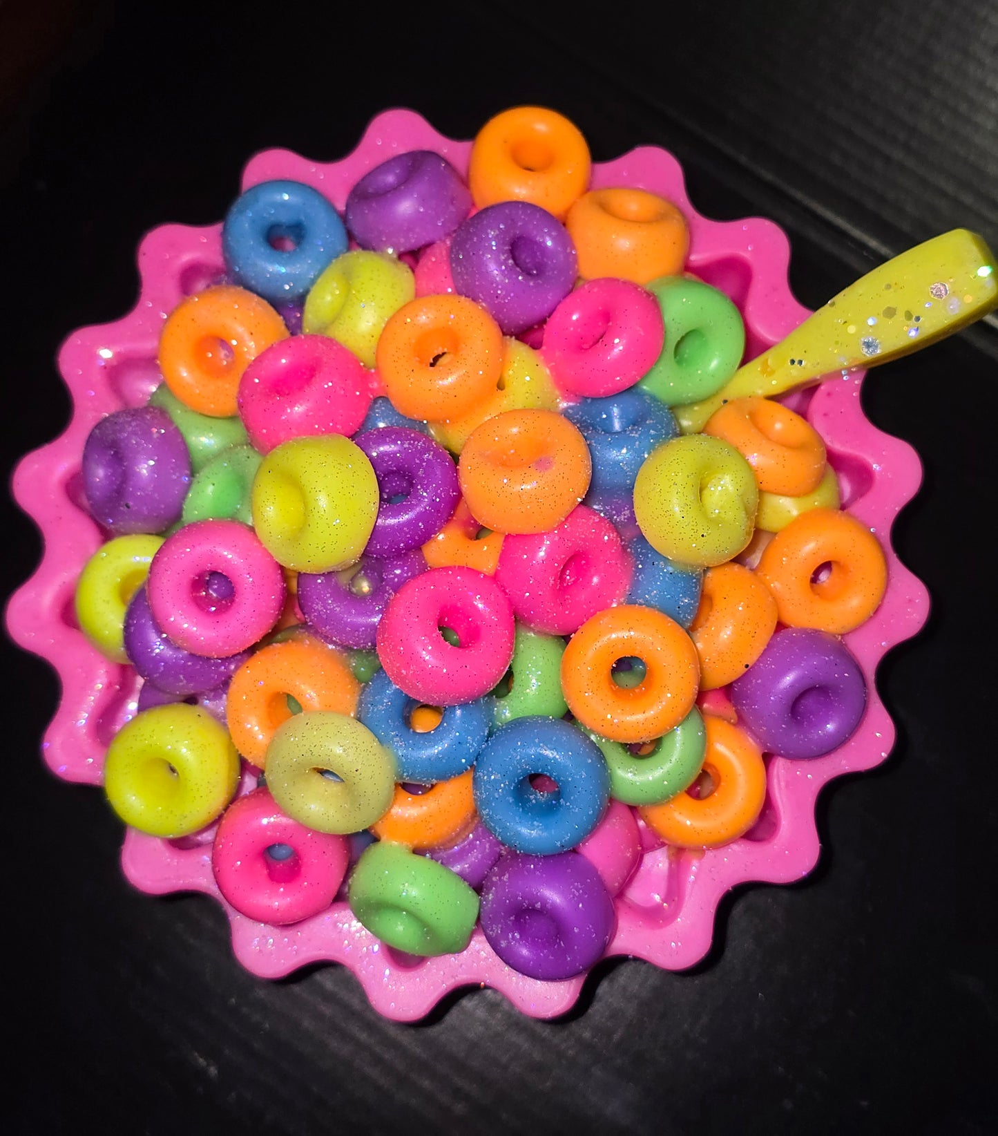 Fruity Loops 19-20 OZ Actual Cereal Bowl of Scented Wax! Slice this up and enjoy!